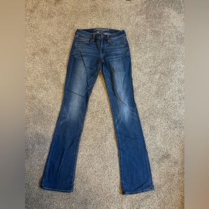 Women’s American Eagle Skinny Kick Size 6 Jeans